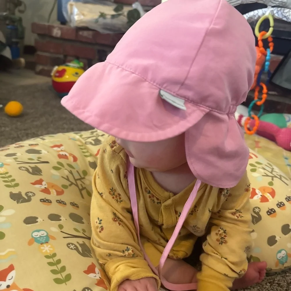Pink Sun Hat - Baby Bucket Hat Adjustable UVF 50 Protectant 0-6 months